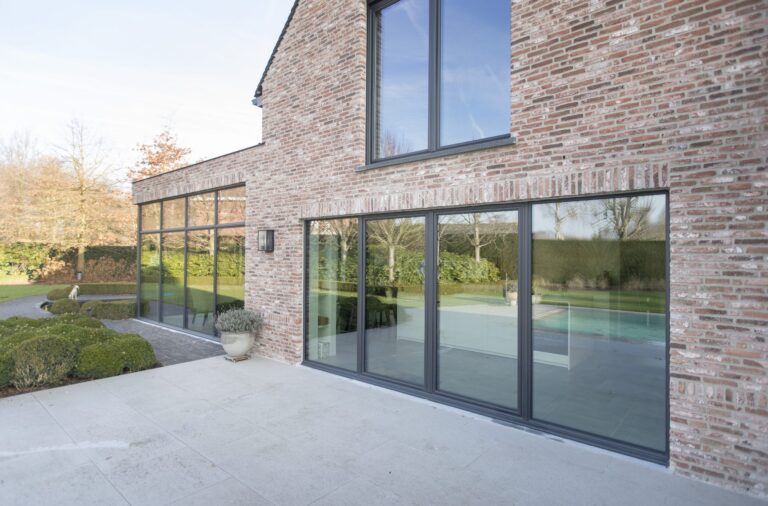 79237_200933_100-scaled